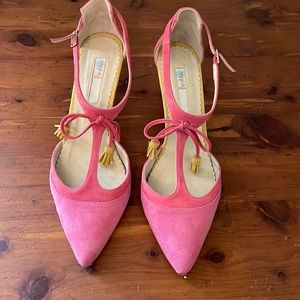 Boden Pink T Strap Heels